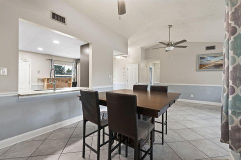 Casa en venta en St. Lucie, Florida, 3 dormitorios, 134.71 m2 № 2361858 - foto 9