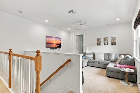 House in Port St. Lucie, Florida 3 bedrooms, 197.23 sq.m. № 2391836 - photo 23
