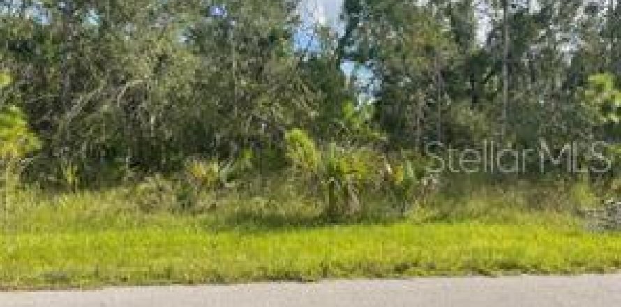 Land in North Port, Florida № 2162349