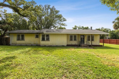 House in Ocoee, Florida 3 bedrooms, 155.7 sq.m. № 1810388 - photo 1