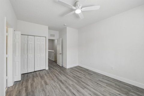 Townhouse in Margate, Florida 3 bedrooms, 125.98 sq.m. № 2086546 - photo 16
