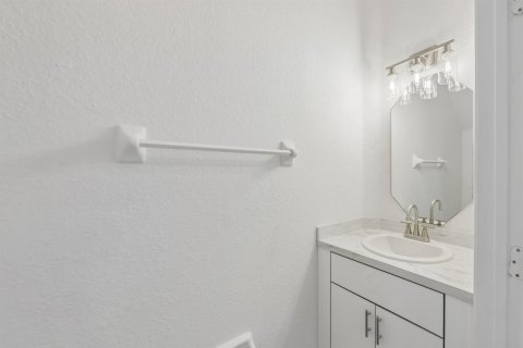 Townhouse in Margate, Florida 3 bedrooms, 125.98 sq.m. № 2086546 - photo 12