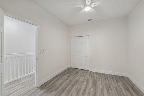 Townhouse in Margate, Florida 3 bedrooms, 125.98 sq.m. № 2086546 - photo 20