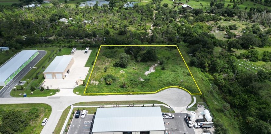 Land in Englewood, Florida № 2378951