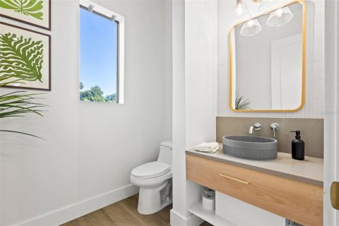 Adosado en alquiler en Tampa, Florida, 4 dormitorios, 220.92 m2 № 1870275 - foto 5