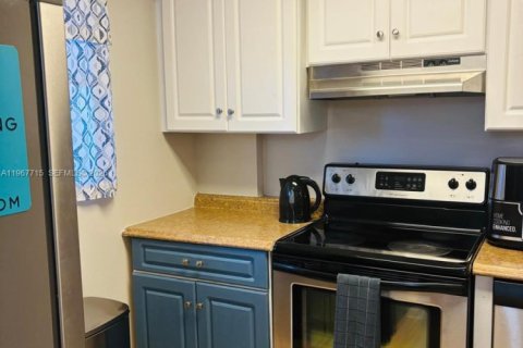 Condominio en venta en Oakland Park, Florida, 2 dormitorios, 90.58 m2 № 2029753 - foto 8
