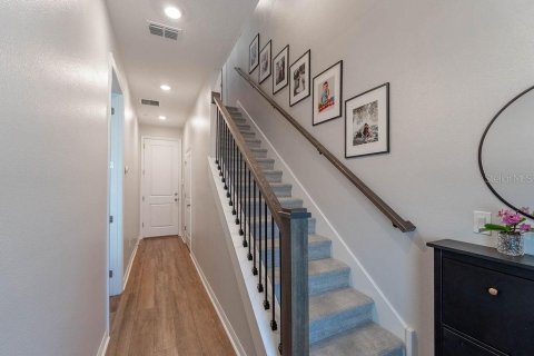 Townhouse in Orlando, Florida 3 bedrooms, 185.62 sq.m. № 2199821 - photo 9