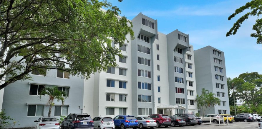 Condo in Miami, Florida, 1 bedroom  № 2002602