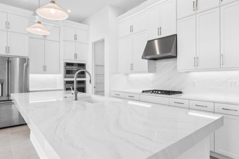 House in Palm Beach Gardens, Florida 4 bedrooms, 231.88 sq.m. № 2253641 - photo 8