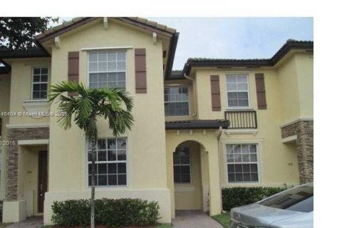 Condominio en venta en Homestead, Florida, 3 dormitorios, 108.6 m2 № 1859631 - foto 2