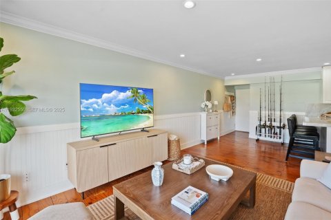 Condominio en alquiler en North Miami Beach, Florida, 2 dormitorios, 75.72 m2 № 1992061 - foto 9