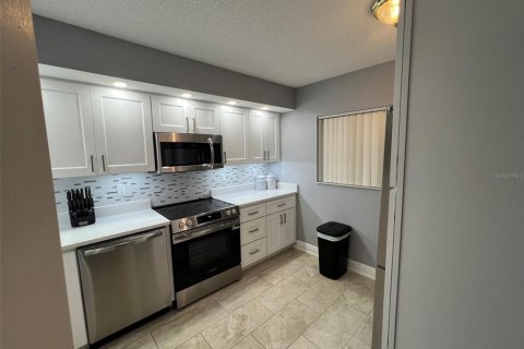 Condominio en venta en Clearwater, Florida, 2 dormitorios, 104.05 m2 № 2200070 - foto 8