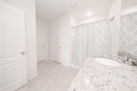Casa en venta en Haines City, Florida, 4 dormitorios, 173.45 m2 № 2223821 - foto 7