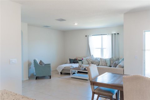 Casa en venta en Haines City, Florida, 4 dormitorios, 173.45 m2 № 2223821 - foto 22