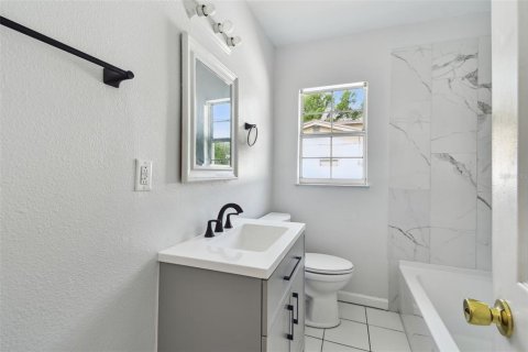 Casa en venta en Plant City, Florida, 4 dormitorios, 143.53 m2 № 1613794 - foto 19