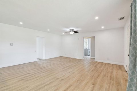 Casa en venta en Plant City, Florida, 4 dormitorios, 143.53 m2 № 1613794 - foto 10