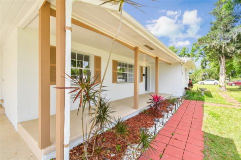 Casa en venta en Plant City, Florida, 4 dormitorios, 143.53 m2 № 1613794 - foto 7