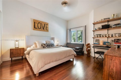 Villa ou maison à vendre à Palmetto Bay, Floride: 6 chambres, 418.06 m2 № 1763924 - photo 26