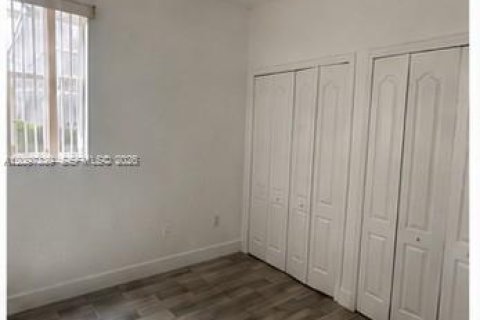 Copropriété à louer à Homestead, Floride: 3 chambres, 98.48 m2 № 2389796 - photo 10