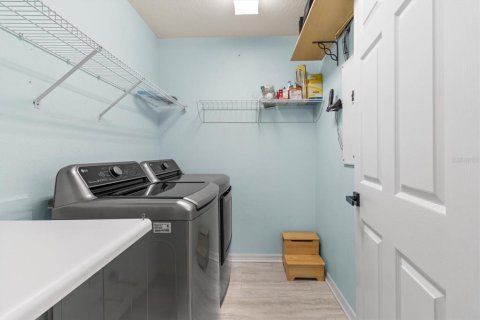 Casa en venta en Odessa, Florida, 5 dormitorios, 286.88 m2 № 1822461 - foto 25