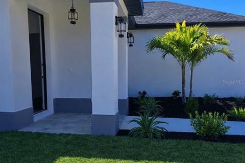 House in Rotonda, Florida 3 bedrooms, 167.78 sq.m. № 2102323 - photo 6