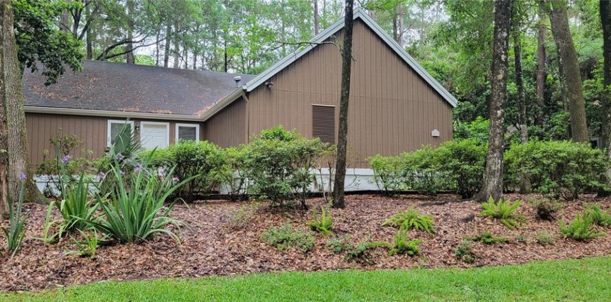 Casa en Gainesville, Florida 3 dormitorios, 183.39 m2 № 1902179