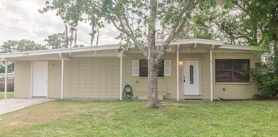 Casa en Lakeland, Florida 4 dormitorios, 141.21 m2 № 2105740