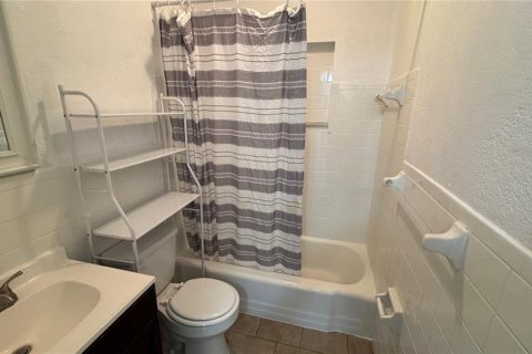 Casa en venta en Lakeland, Florida, 4 dormitorios, 141.21 m2 № 2105740 - foto 7