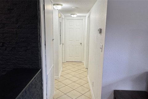 Casa en venta en Lakeland, Florida, 4 dormitorios, 141.21 m2 № 2105740 - foto 12