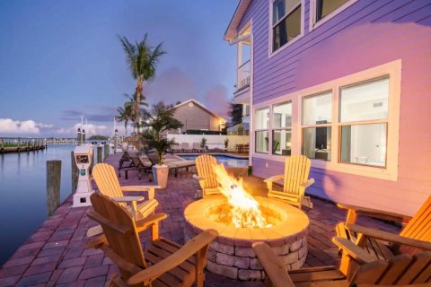 Villa ou maison à vendre à St. Lucie, Floride: 6 chambres, 333.52 m2 № 1862500 - photo 24