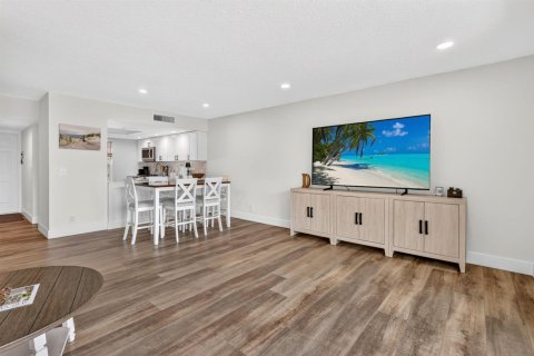 Copropriété à vendre à Jupiter, Floride: 2 chambres, 111.95 m2 № 2374469 - photo 8