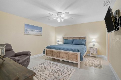 Casa en venta en Venice, Florida, 2 dormitorios, 124.02 m2 № 2118983 - foto 17