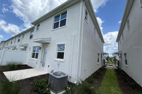 Touwnhouse à louer à Davenport, Floride: 3 chambres, 184.69 m2 № 1915310 - photo 22