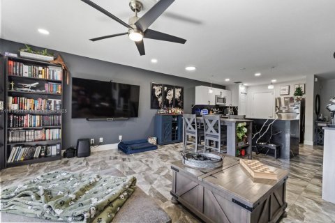 Touwnhouse à vendre à Tamarac, Floride: 2 chambres, 107.3 m2 № 1929237 - photo 14