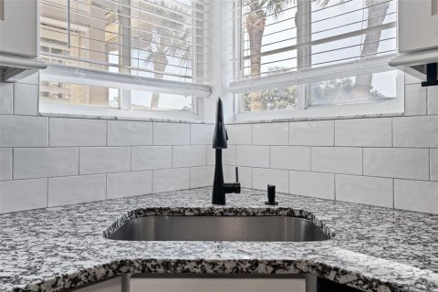 Condominio en venta en Ormond Beach, Florida, 2 dormitorios, 120.77 m2 № 2106428 - foto 28