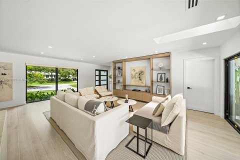 Casa en venta en Palmetto Bay, Florida, 5 dormitorios, 180.42 m2 № 1818152 - foto 13
