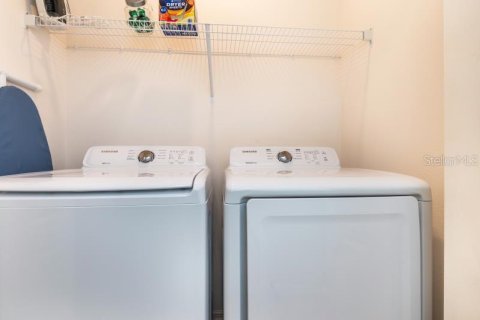 Adosado en alquiler en Kissimmee, Florida, 3 dormitorios, 163.69 m2 № 2114527 - foto 9