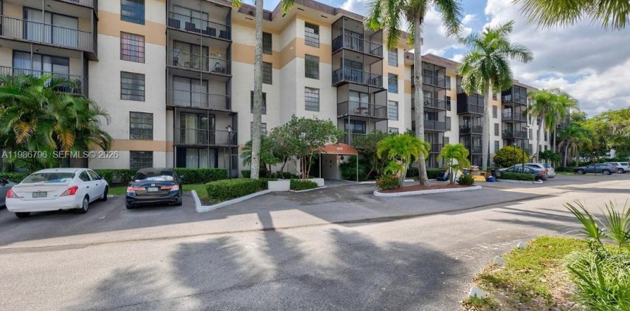 Condominio en Lauderhill, Florida, 1 dormitorio  № 2048293