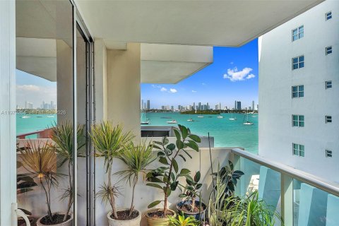 Condo à Miami Beach, Floride, 1 chambre  № 2033762