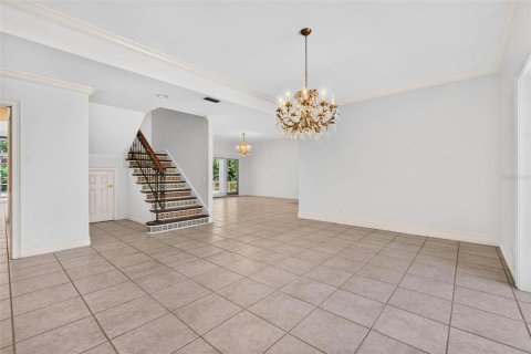 Villa ou maison à vendre à Saint Petersburg, Floride: 6 chambres, 395.67 m2 № 2389422 - photo 10