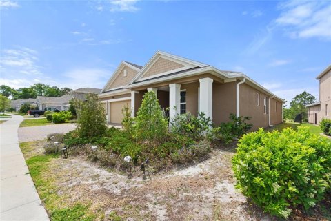 House in DeLand, Florida 3 bedrooms, 229.84 sq.m. № 1541036 - photo 3
