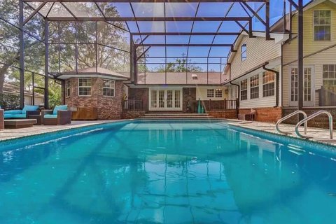 House in Longwood, Florida 5 bedrooms, 594.2 sq.m. № 2138857 - photo 15
