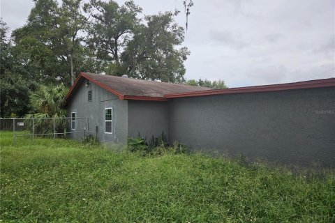 Propiedad comercial en venta en Seffner, Florida, 166.11 m2 № 1913108 - foto 2