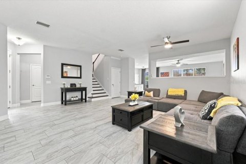 House in Riverview, Florida 3 bedrooms, 236.06 sq.m. № 2329363 - photo 4