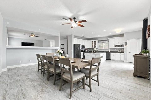 House in Riverview, Florida 3 bedrooms, 236.06 sq.m. № 2329363 - photo 14