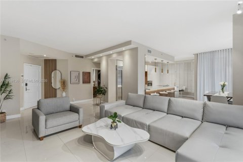 Copropriété à vendre à Aventura, Floride: 2 chambres, 136.01 m2 № 2026845 - photo 9