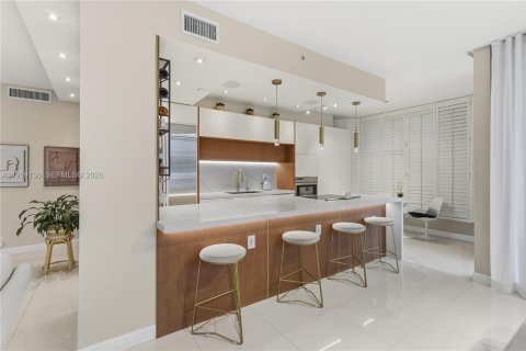 Copropriété à vendre à Aventura, Floride: 2 chambres, 136.01 m2 № 2026845 - photo 13