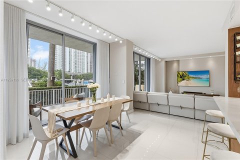 Copropriété à vendre à Aventura, Floride: 2 chambres, 136.01 m2 № 2026845 - photo 10