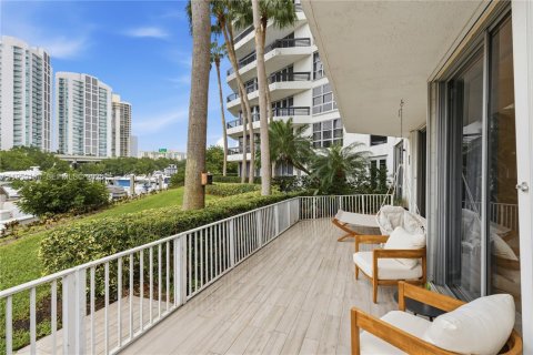 Copropriété à vendre à Aventura, Floride: 2 chambres, 136.01 m2 № 2026845 - photo 26