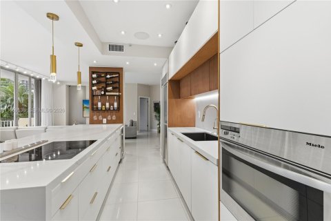 Copropriété à vendre à Aventura, Floride: 2 chambres, 136.01 m2 № 2026845 - photo 5